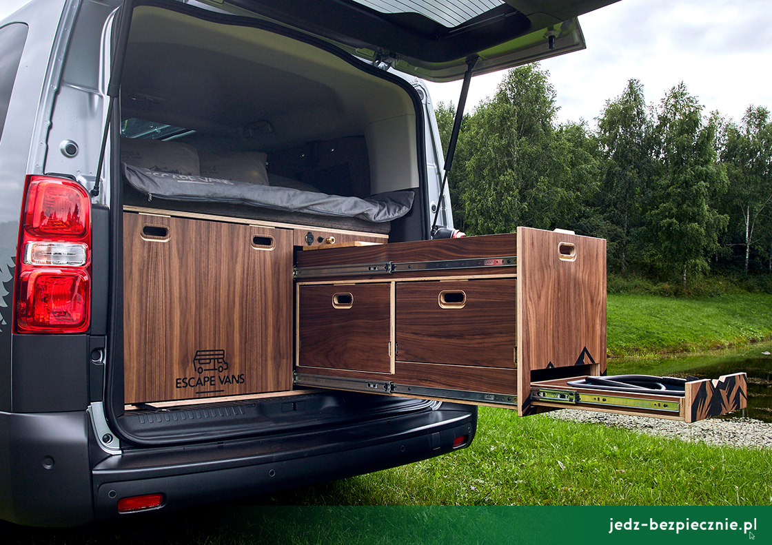 Wydanie na weekend - Toyota ProAce z modułem Kamper Tour Box